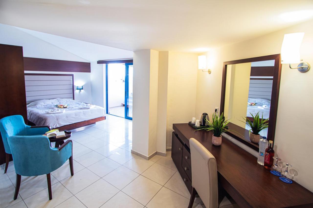 Galini Sea View 5* Agia Marina (Crete)