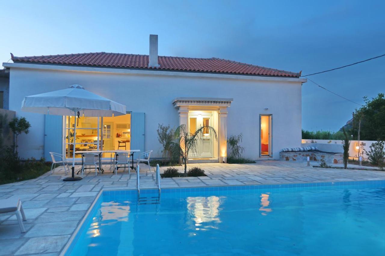 Livadi * Skopelos Town