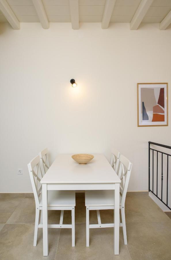 Holiday home Araklos I