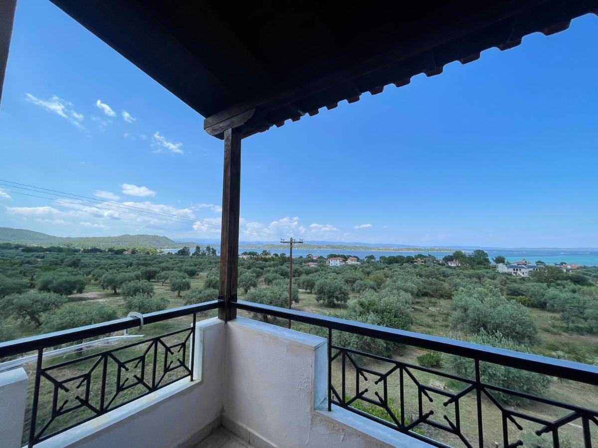 Balconaki In * Vourvourou
