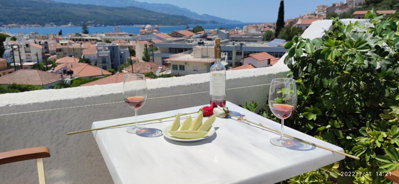Odysseas Samos Town