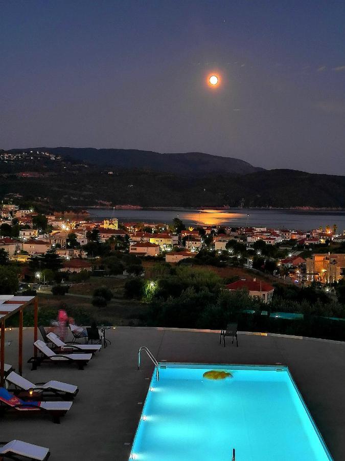 Aparthotel Foinikounta View
