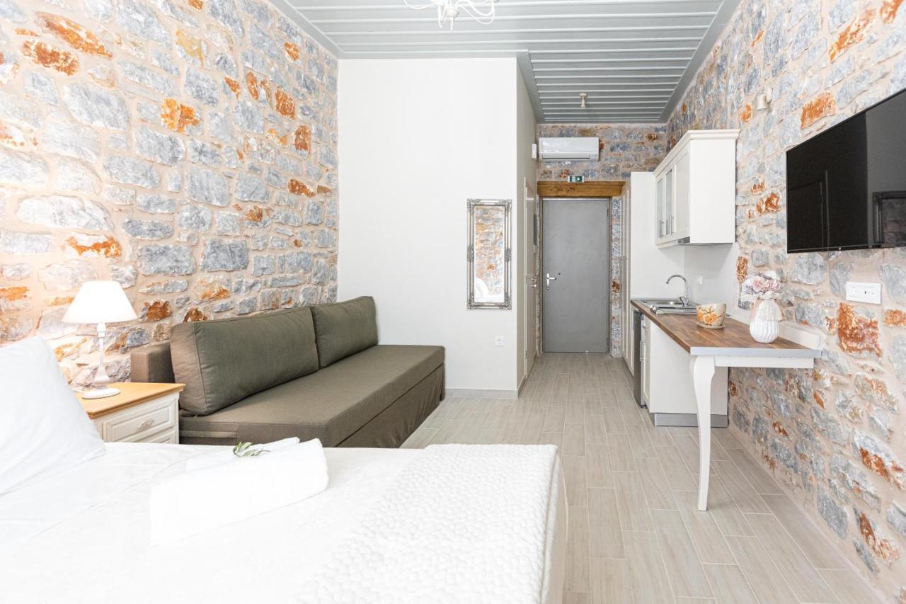 Aparthotel Elaianthos 2 *