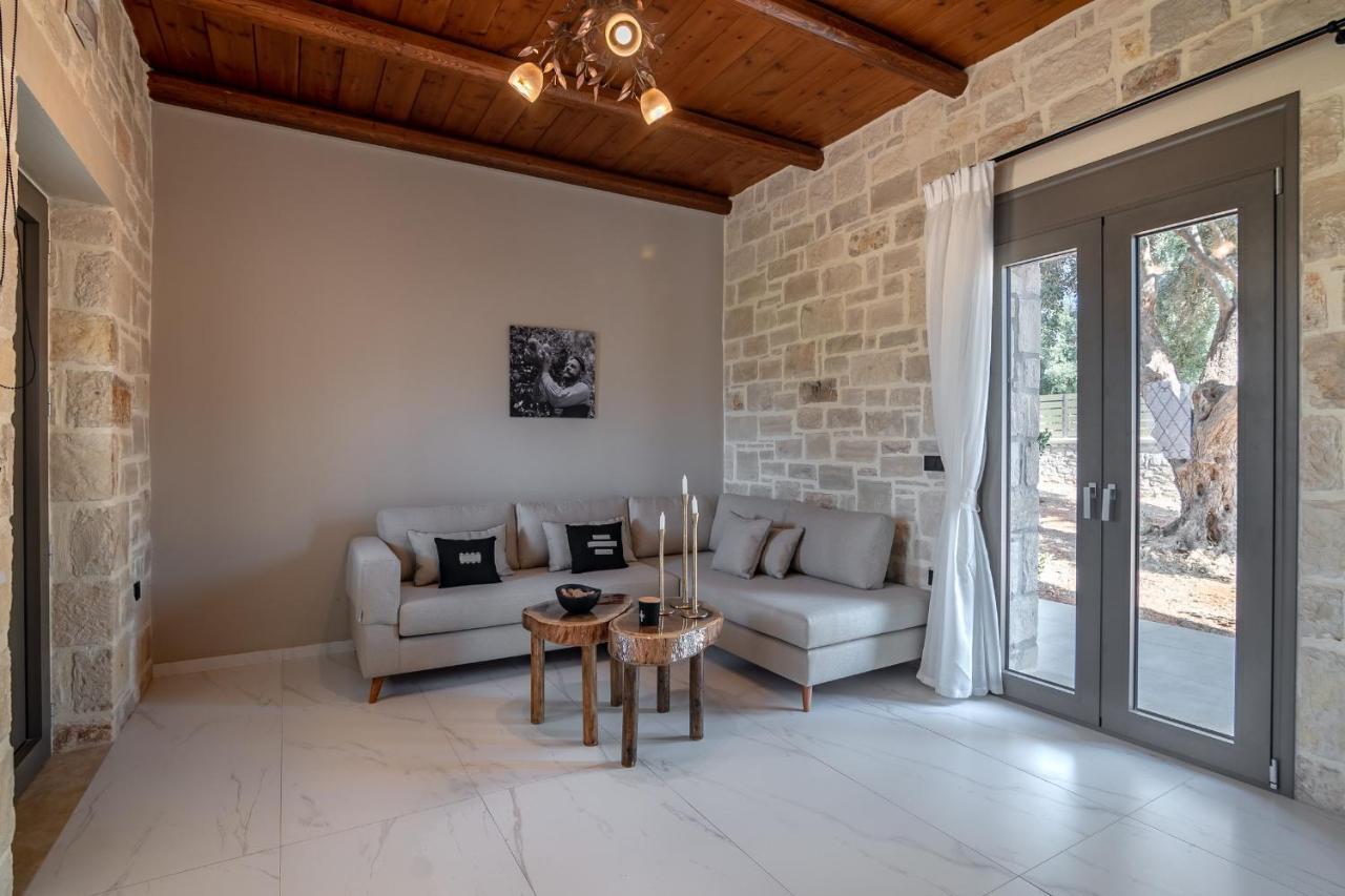 Thyme Prinos (Crete)