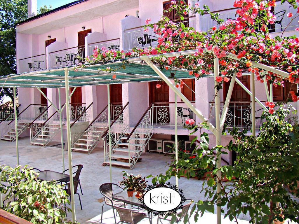 Apartment Kristi Poros (Kefalonia)