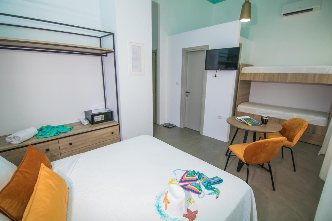 Apartment Ialemos Group Symi