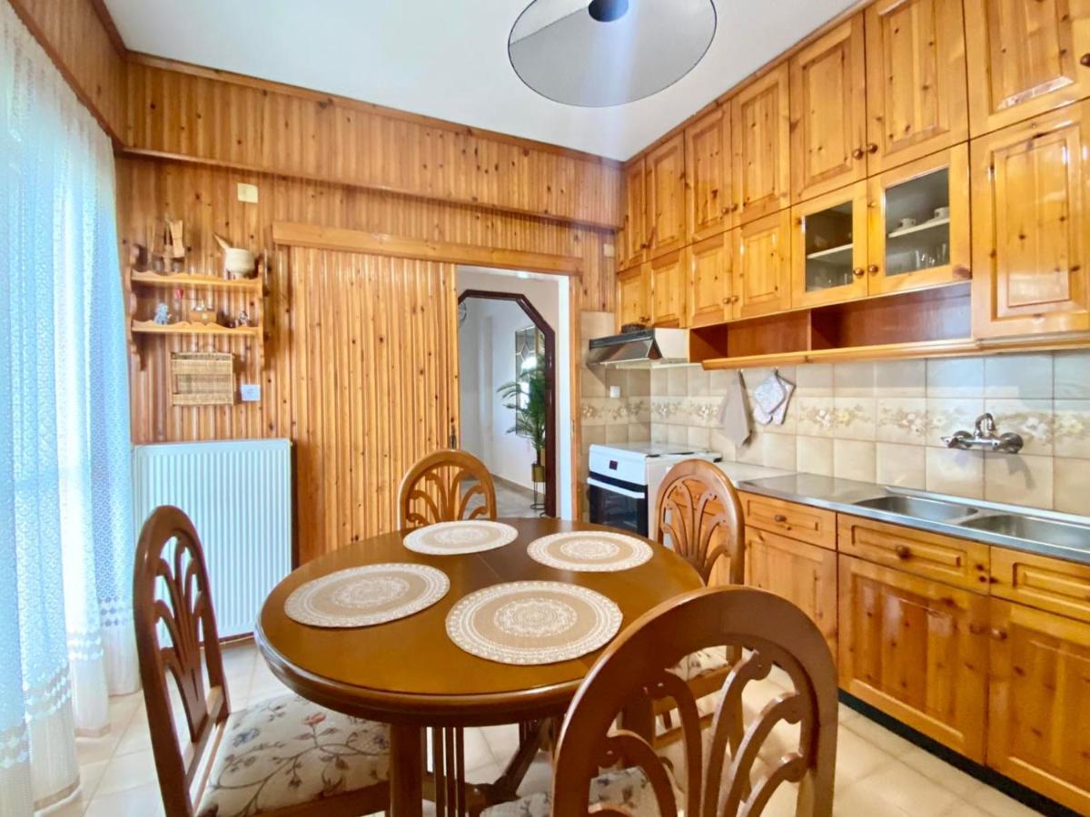 Cleopatra Villa *