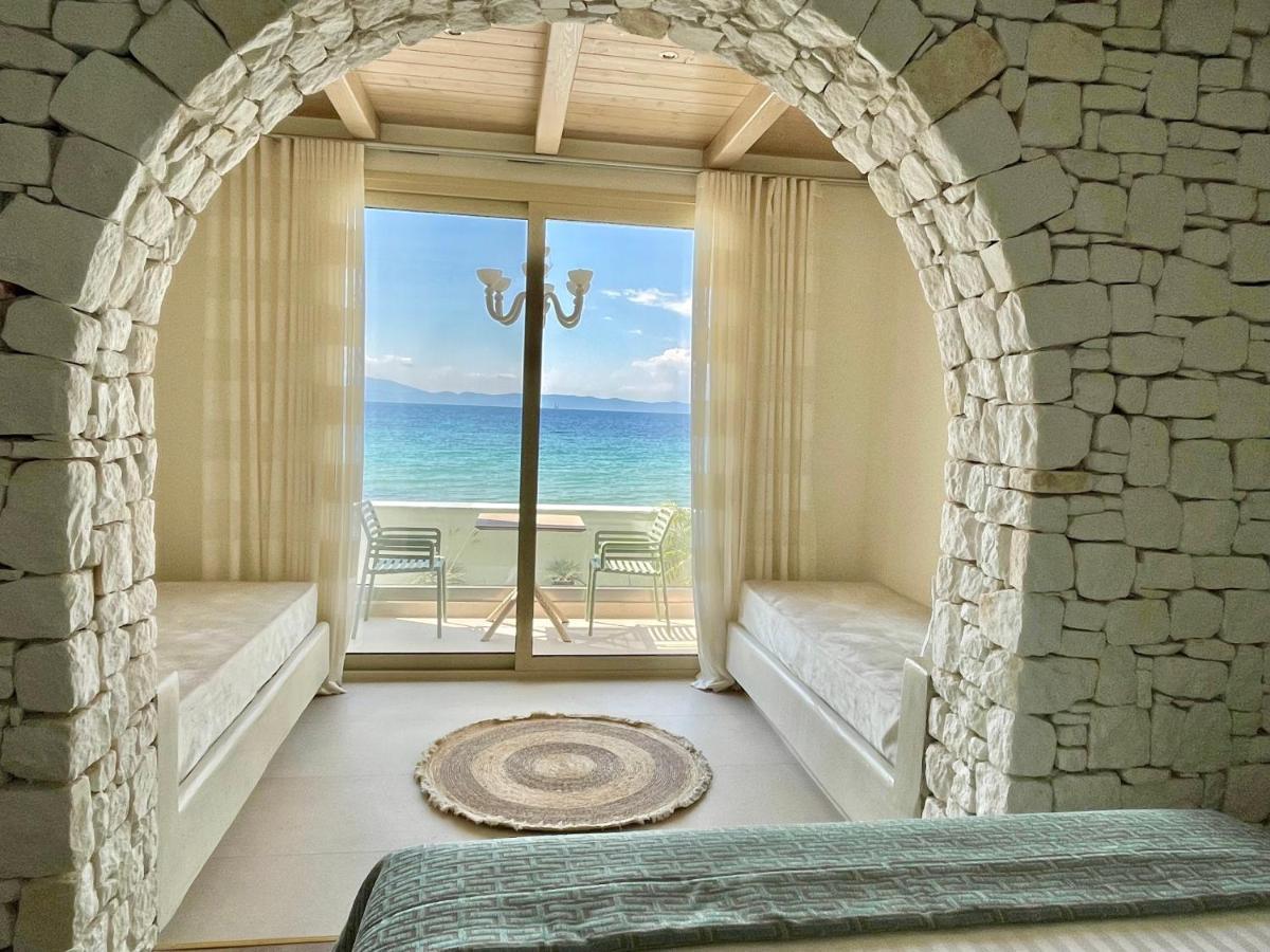 Byblos Aqua-the Sea Front Luxury Villa *
