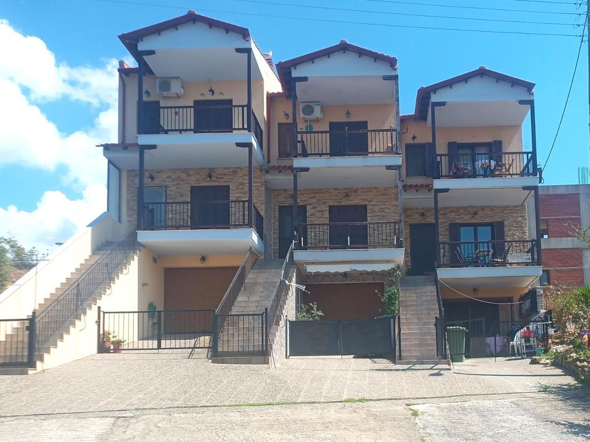 Apartment μεζονετα Nea Roda