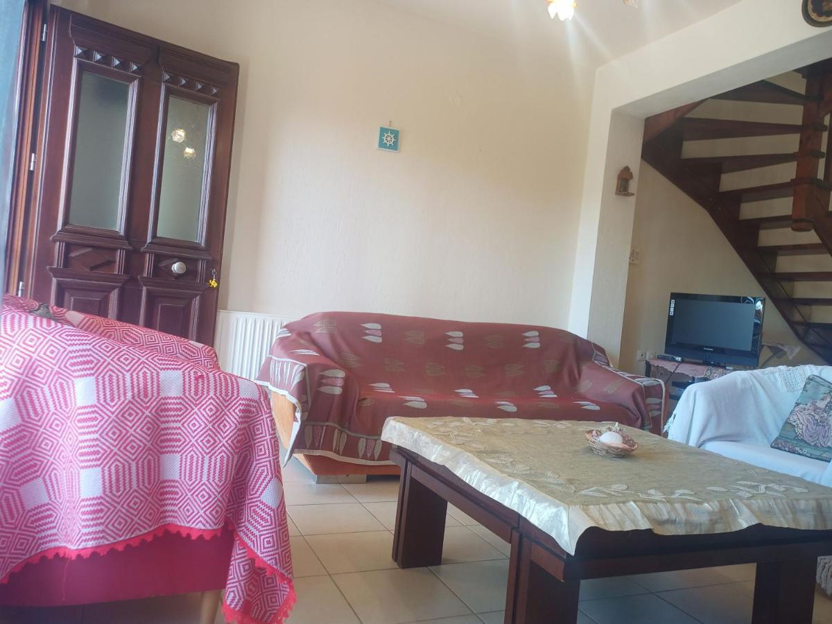 μεζονετα Apartment *