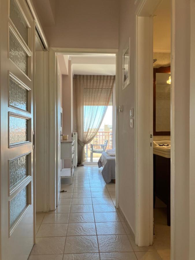 Blue Jasmine Apartment *