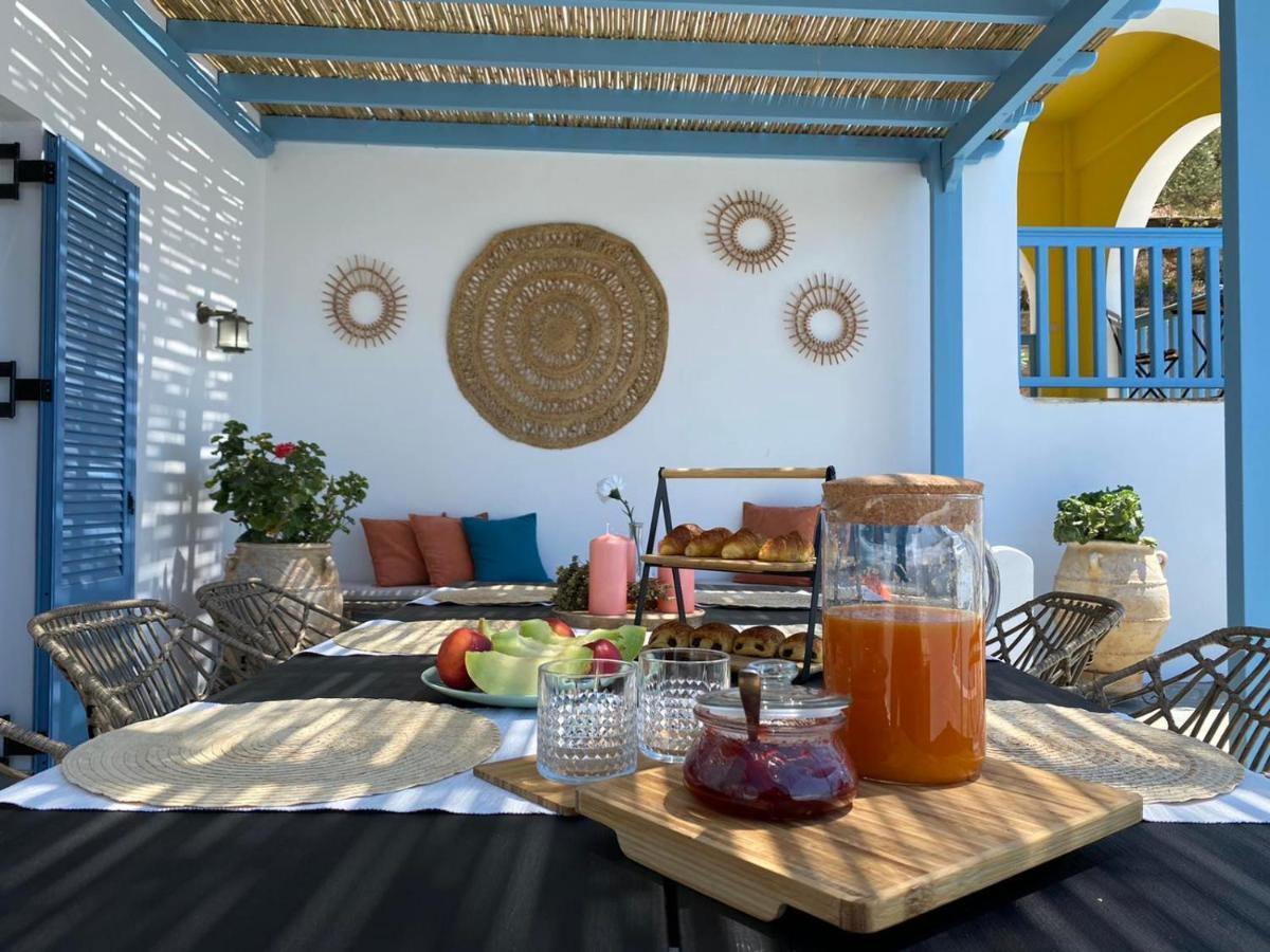 Tou Mikrou Voria Agios Petros (Andros)