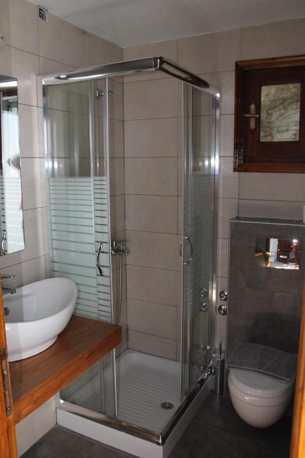 To Mpalkoni Guest house Chorefton