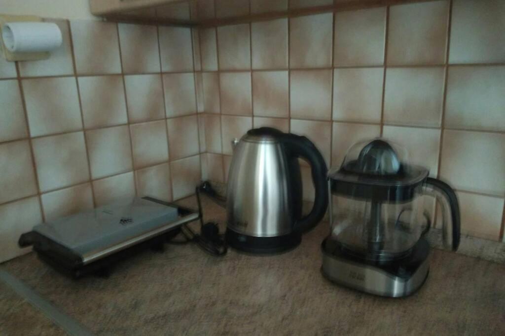 Apartment & I In
