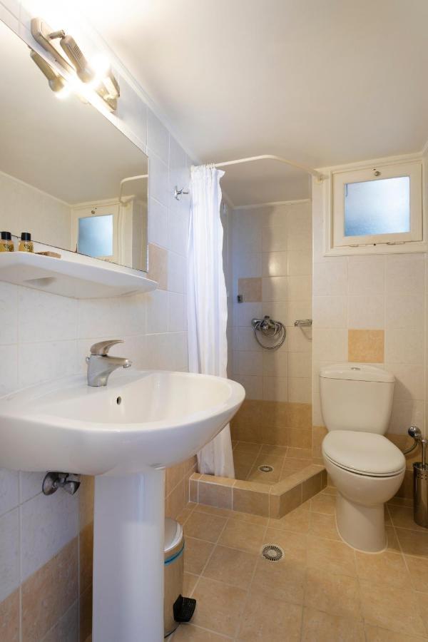 Hotel Roumani 3*