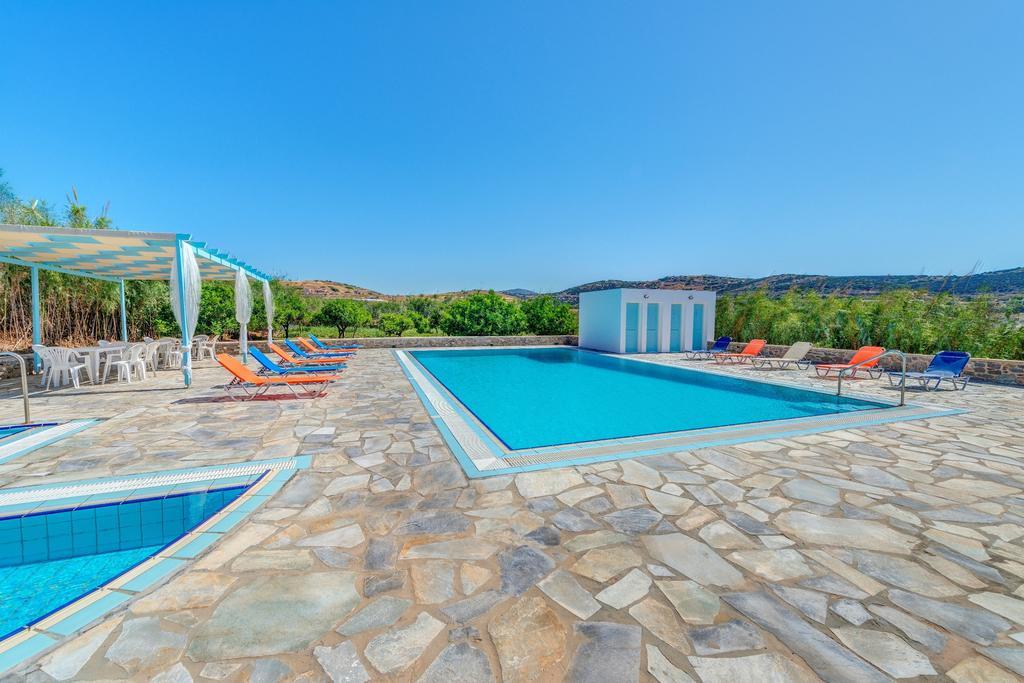 Smaragdi Aparthotel