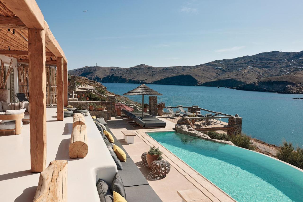 Villa Barbarossa - Elegant Beachfront Retreat With Heated Pool & Outdoor Gym *