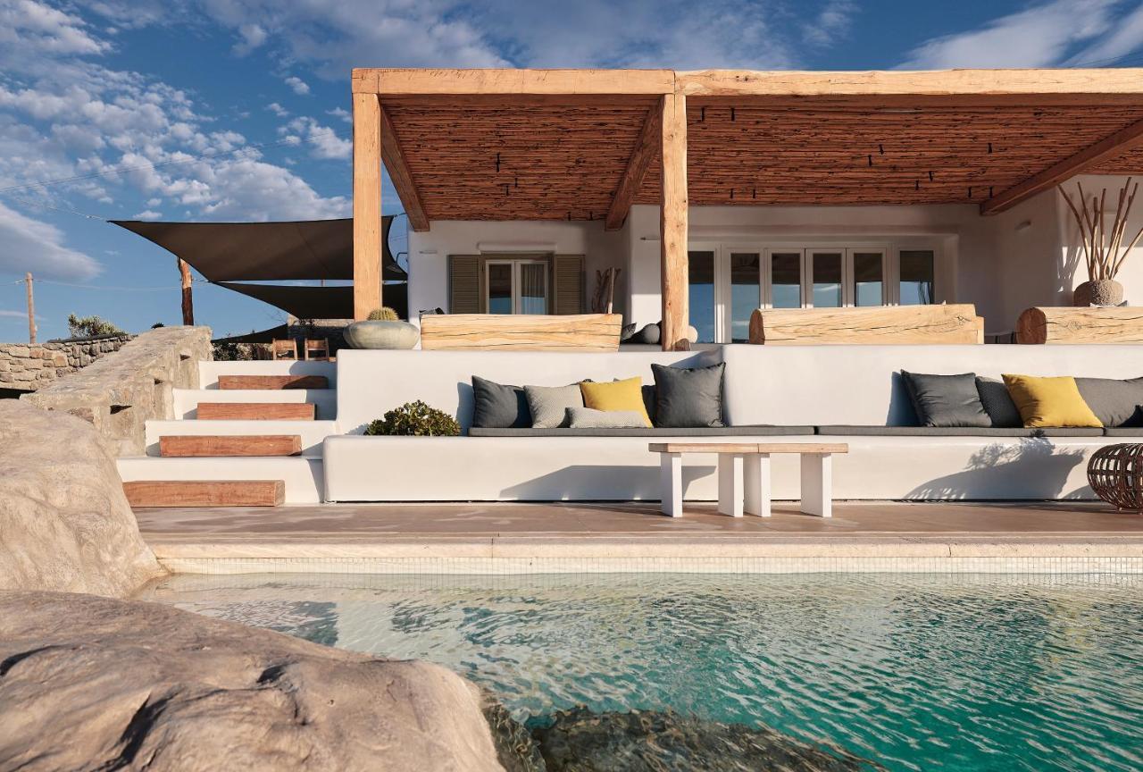 Villa Barbarossa - Elegant Beachfront Retreat With Heated Pool & Outdoor Gym Ftelia (Mykonos)