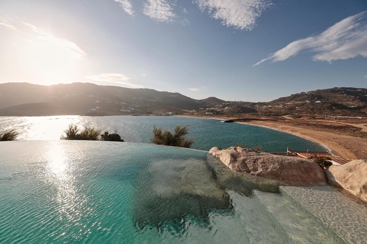Villa Barbarossa - Elegant Beachfront Retreat With Heated Pool & Outdoor Gym