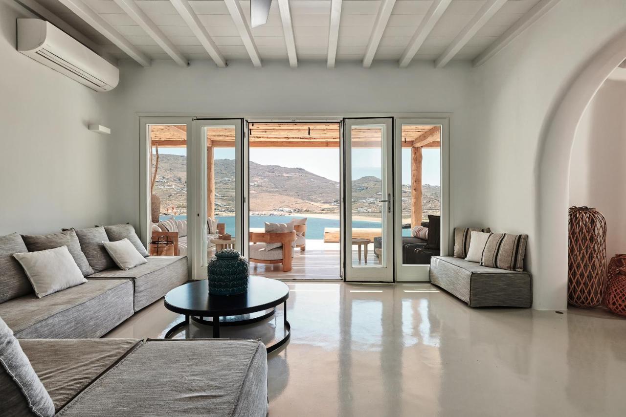 Villa Barbarossa - Elegant Beachfront Retreat With Heated Pool & Outdoor Gym Ftelia (Mykonos)