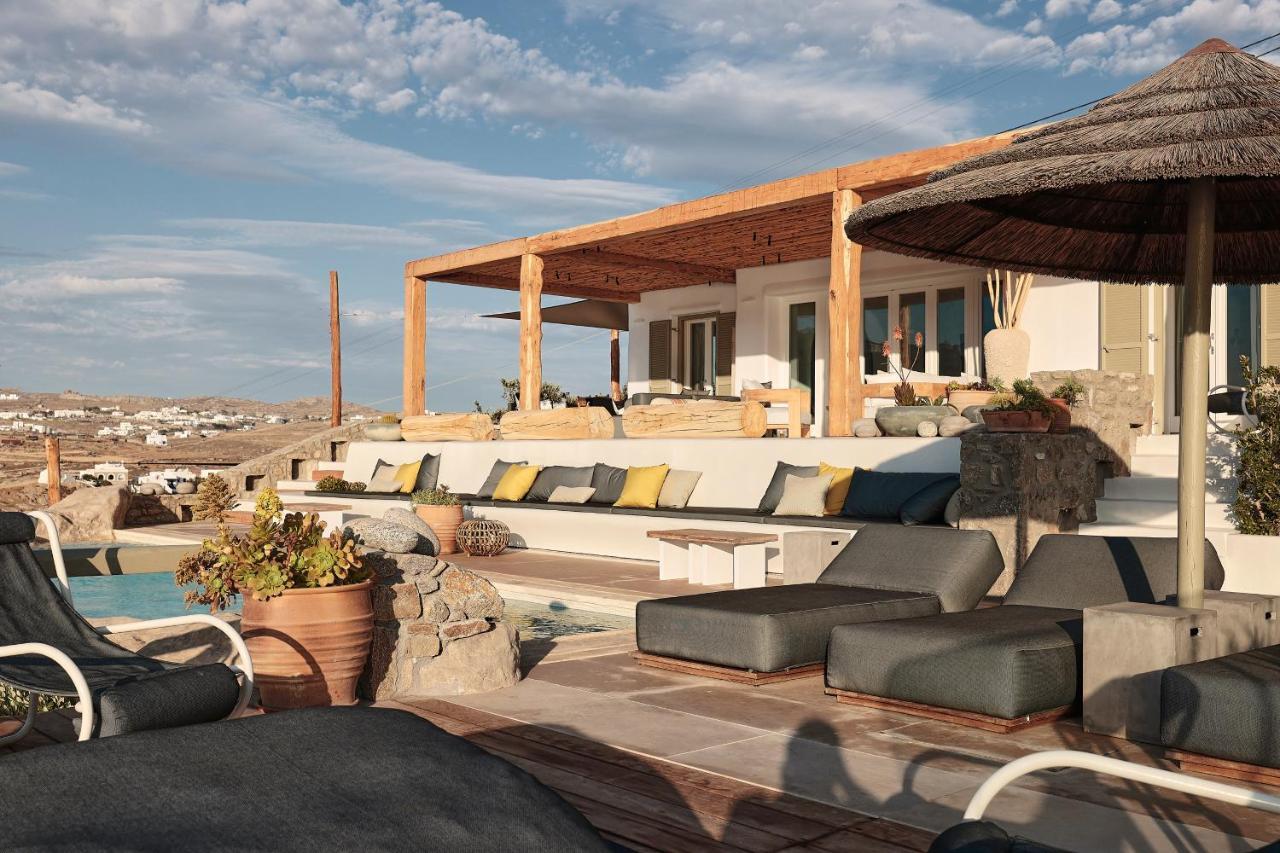 Villa Barbarossa - Elegant Beachfront Retreat With Heated Pool & Outdoor Gym *