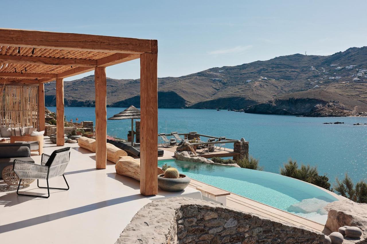 Villa Barbarossa - Elegant Beachfront Retreat With Heated Pool & Outdoor Gym *