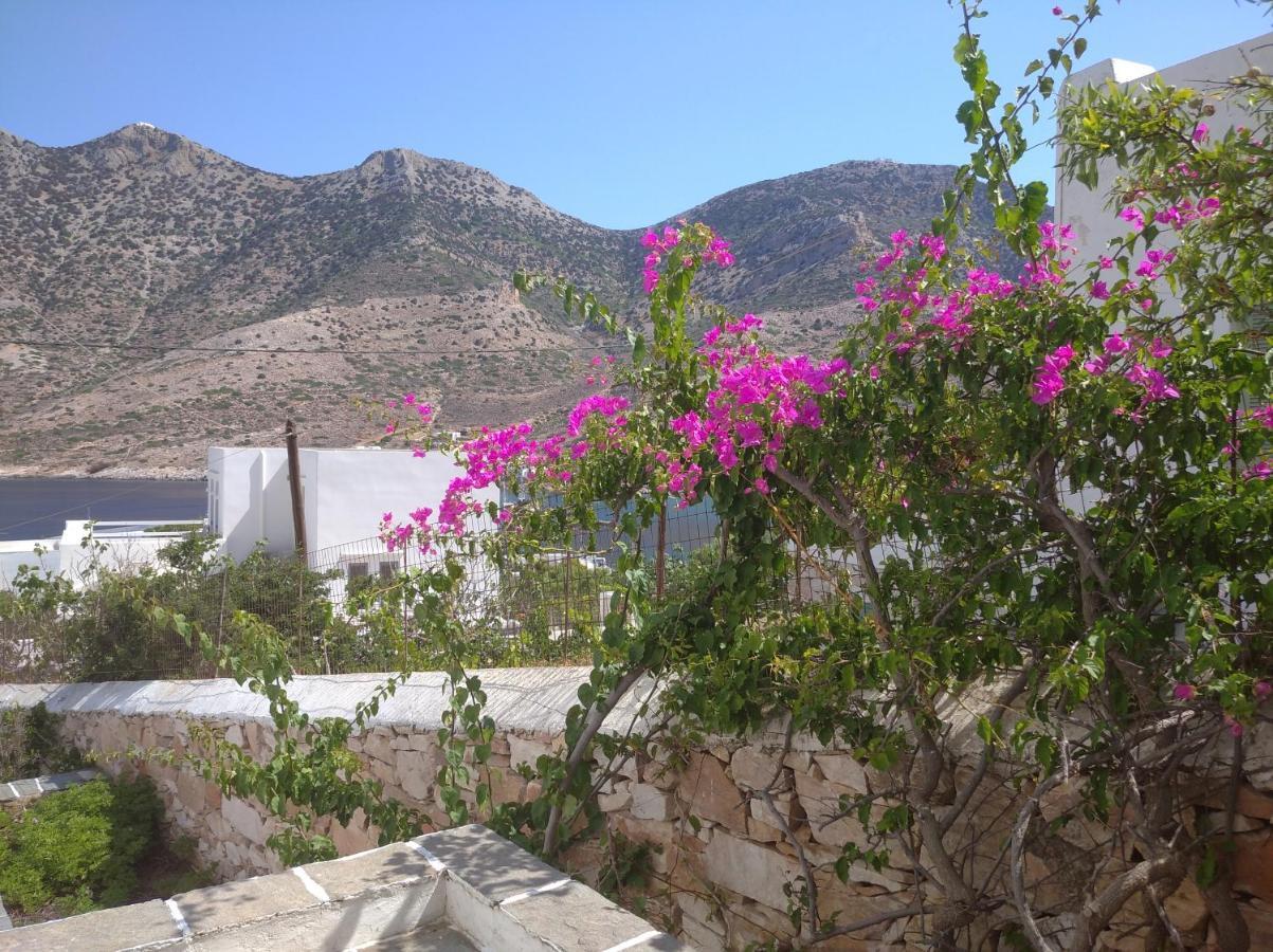 Tina's House Outstanding Seaside House Kamares Sifnos Holiday home *