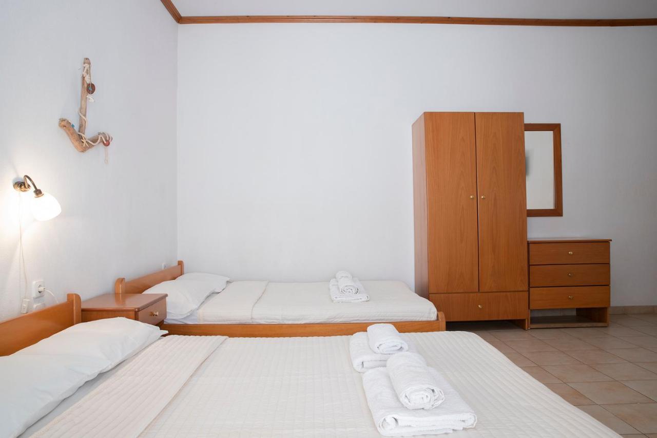 Apartment Gravanis Studios