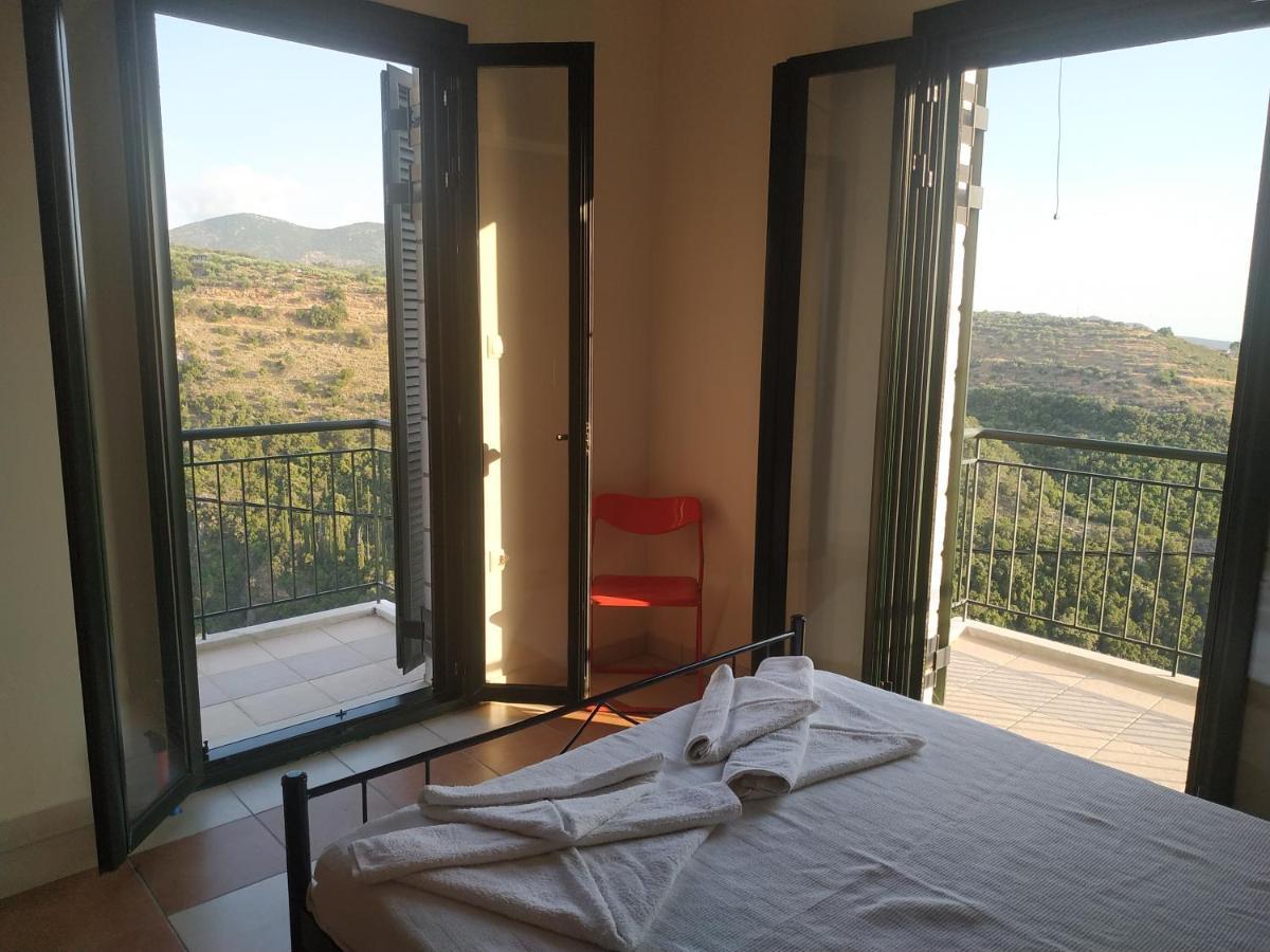 Holiday home Papadeas