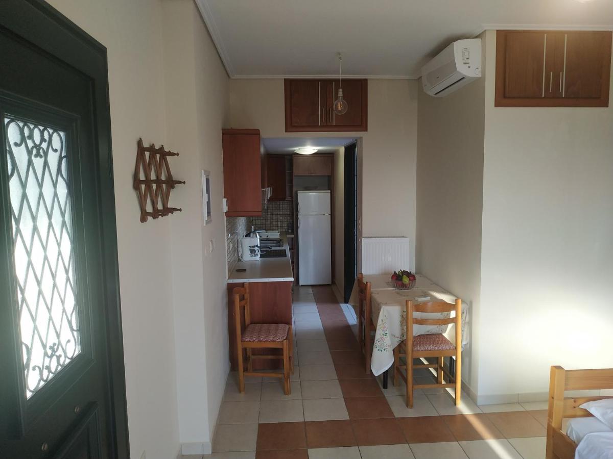Holiday home Papadeas *