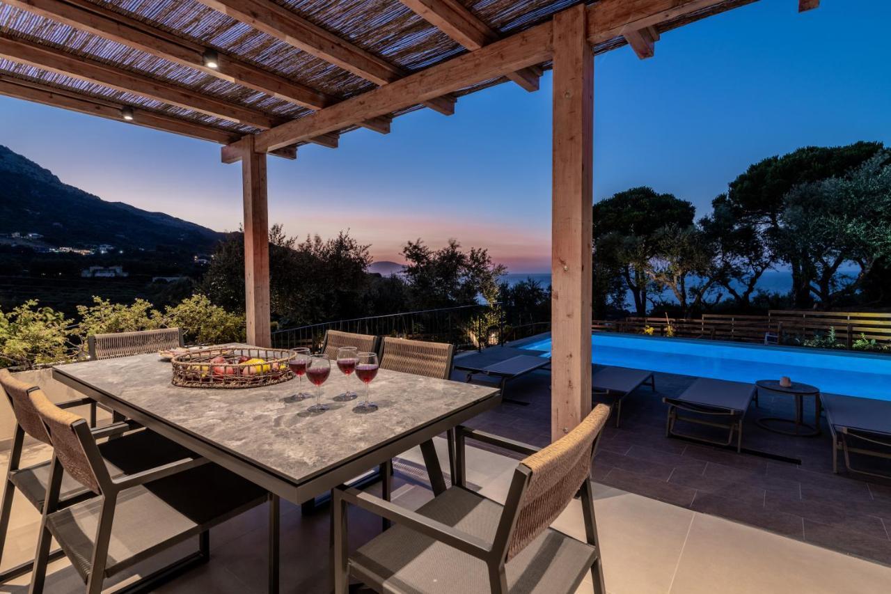 Cossoro Zakynthos * Xirokastellon