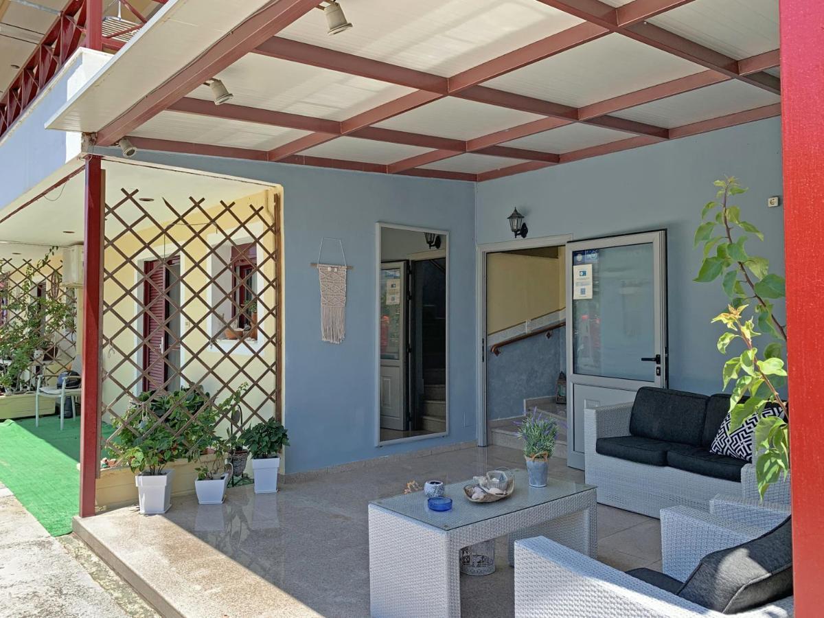 Akrotiri Rooms Apartment Agiokampos (Evia)