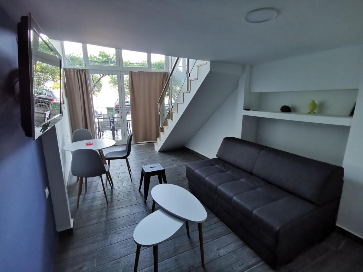 Tasos Aparthotel *