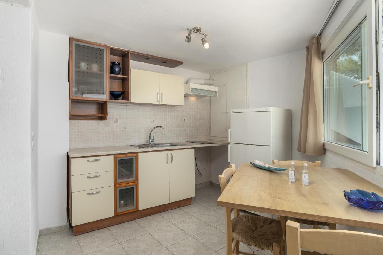 Kanava Seafront I Apartment Zefiria