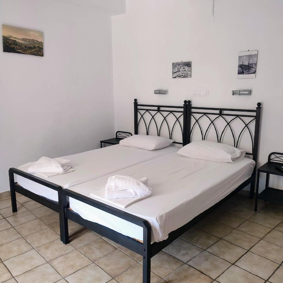 Apartment Maroudas Stavros