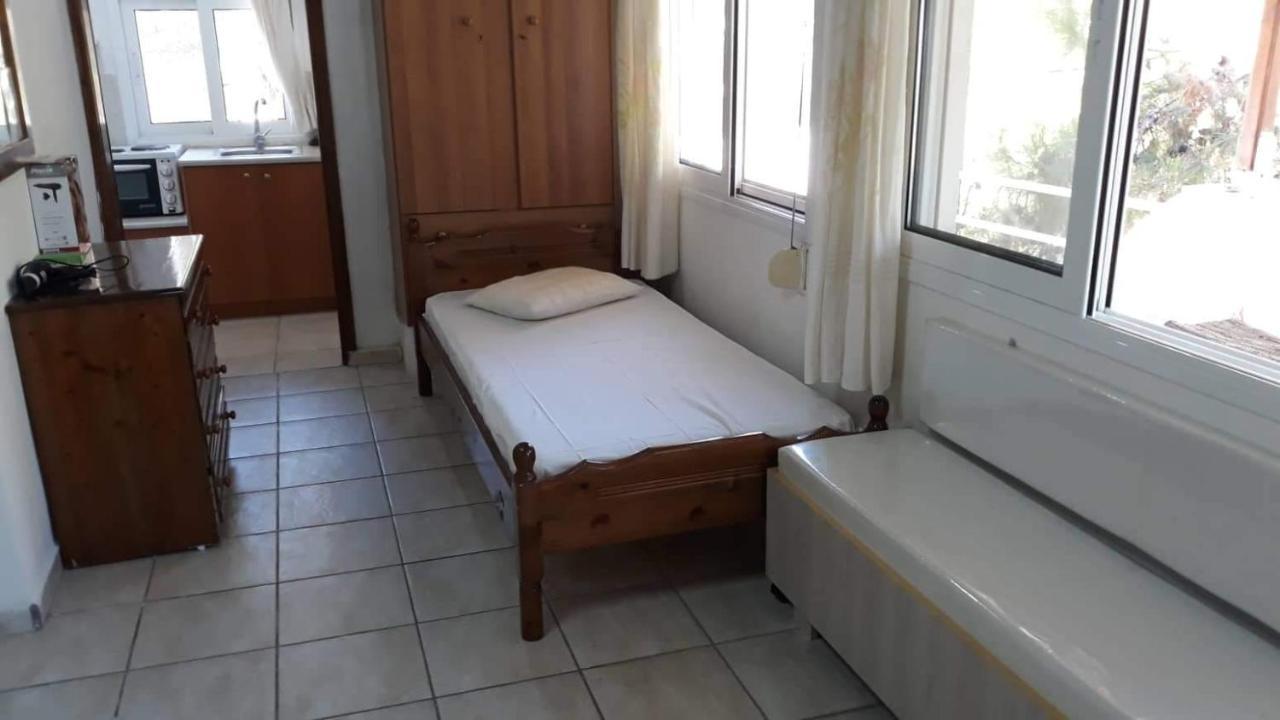 Aparthotel Kocheilas Studios
