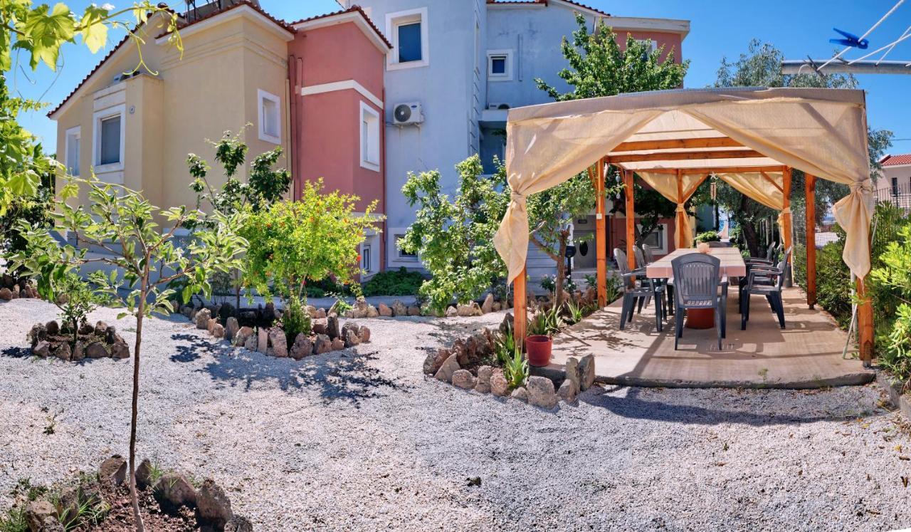 Aparthotel Edem *