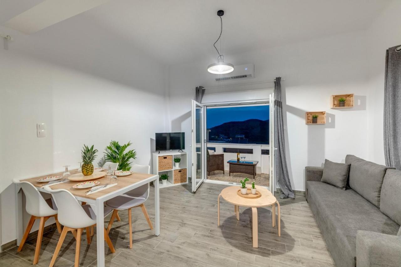 Holiday home Cactus Guesthouse, συρος Kini