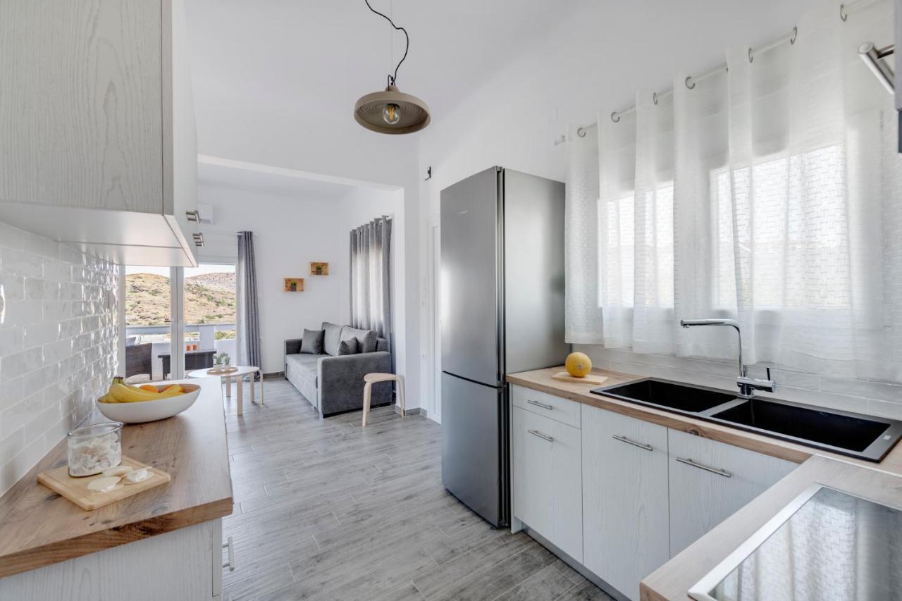 Cactus Guesthouse, συρος *