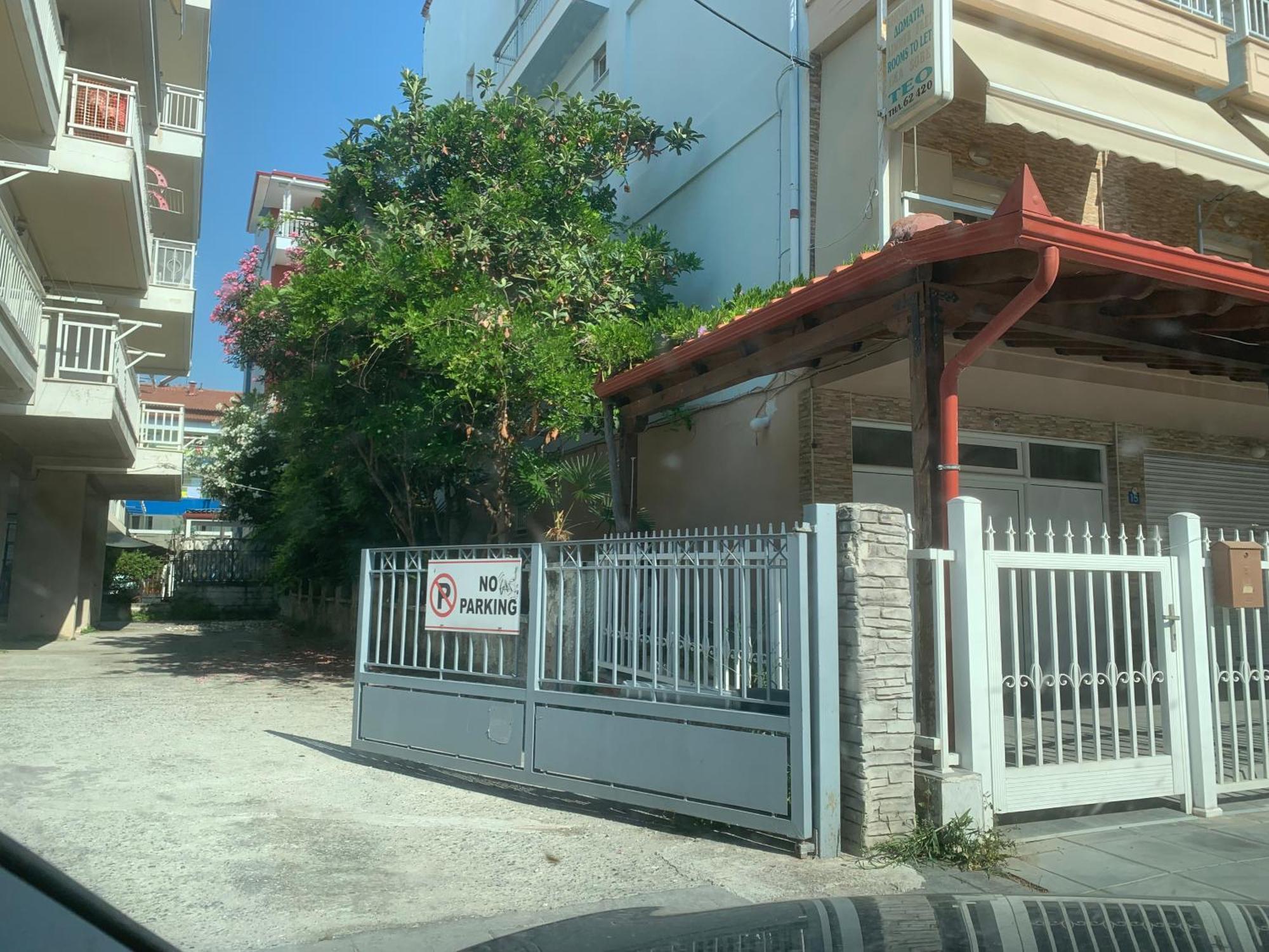 New Zeusplace With Private Parking Katerini *