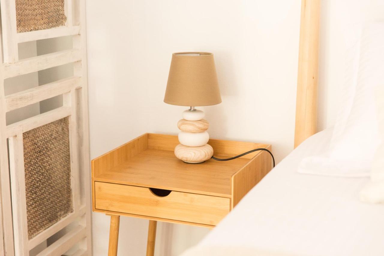 Azalea - Modern With Sea View Apartment Galatas (Poros)