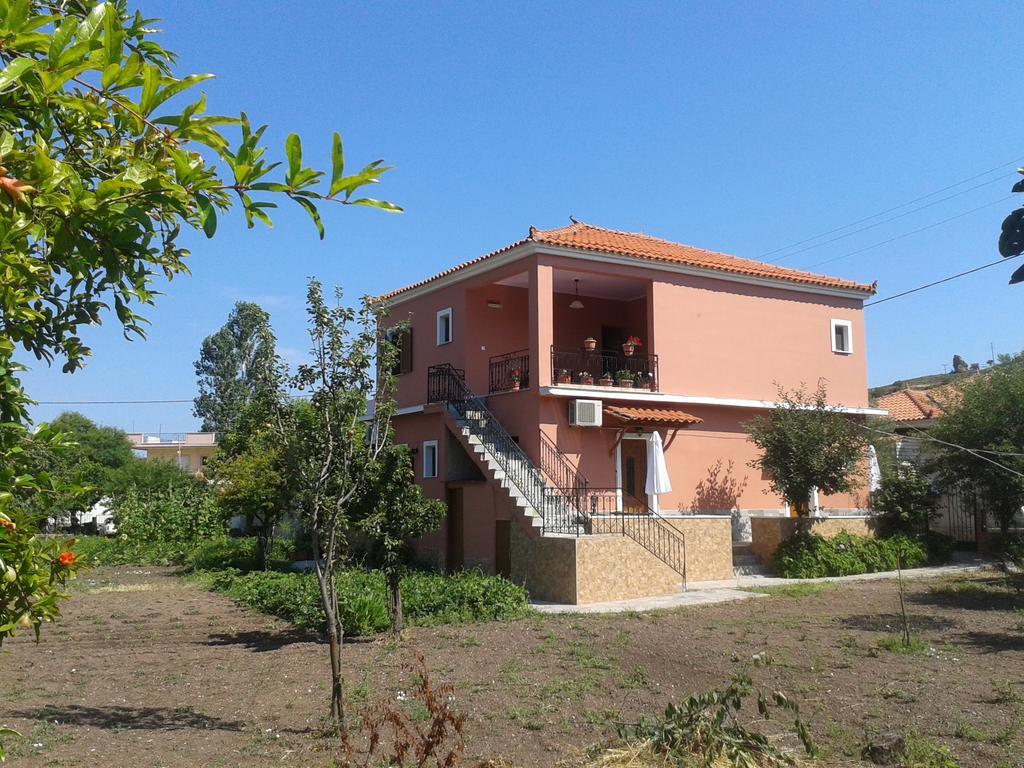 Apartment Vassilis *