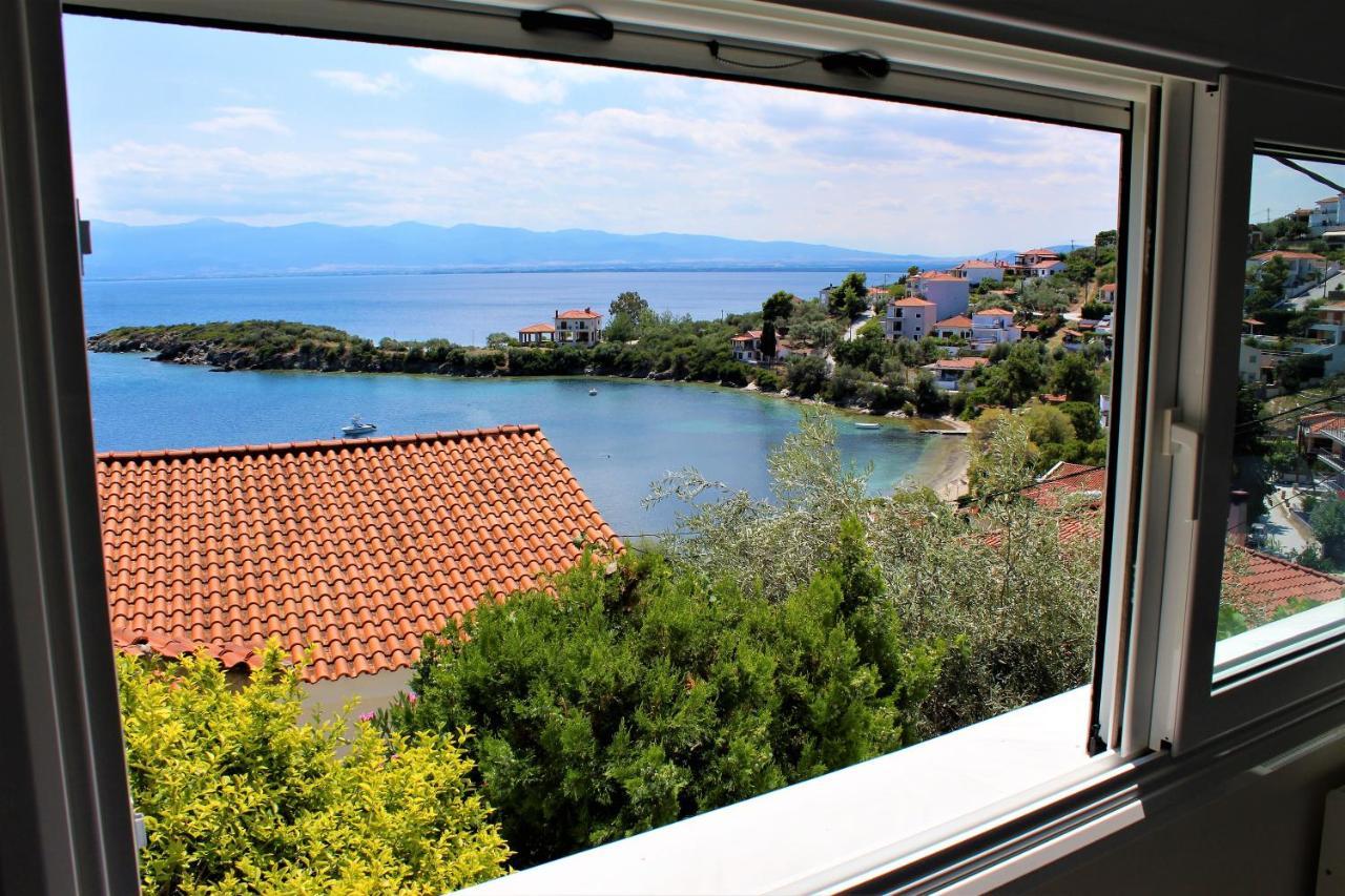 Sea View Villa *