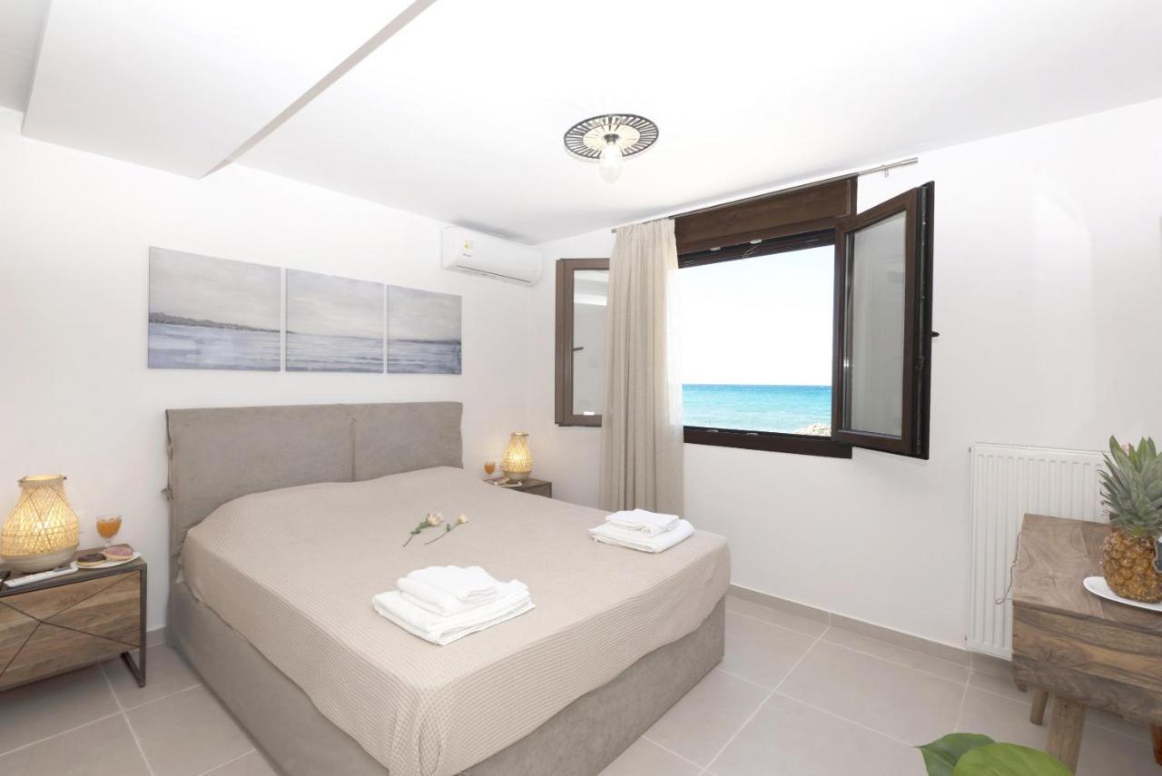 Seafront Eirini Villa
