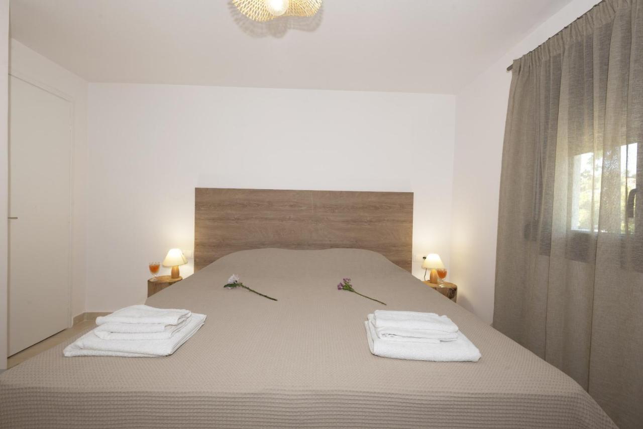 Seafront Eirini Villa