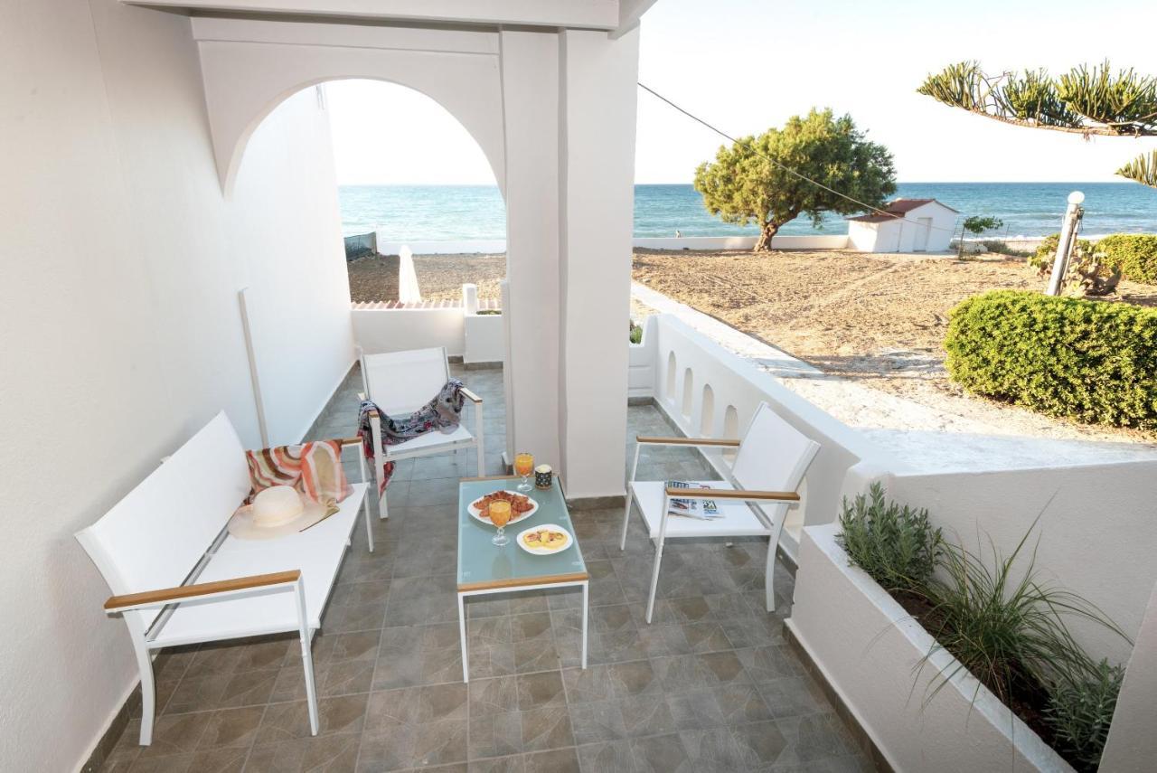Seafront Eirini Villa