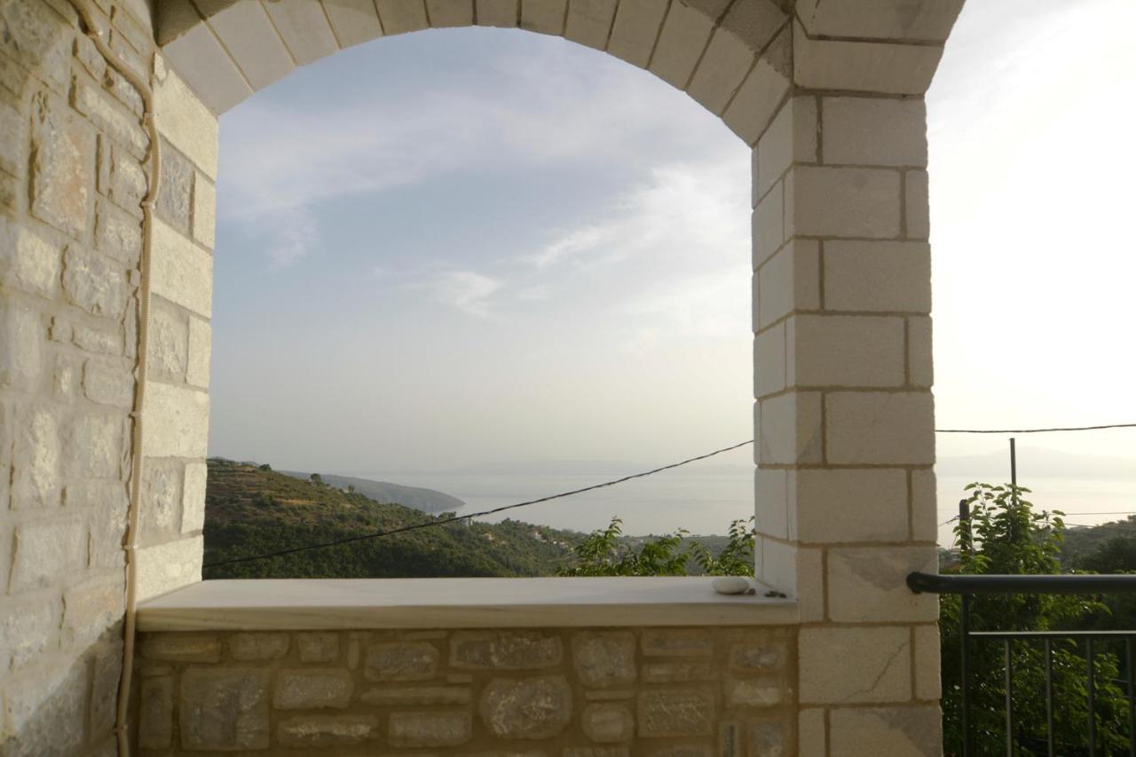 Papadeas Holiday home