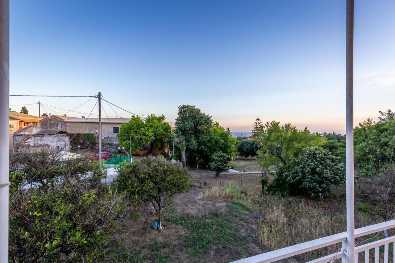 Dimitra House - Corfiot Country Side Getaway * Chlomatiana