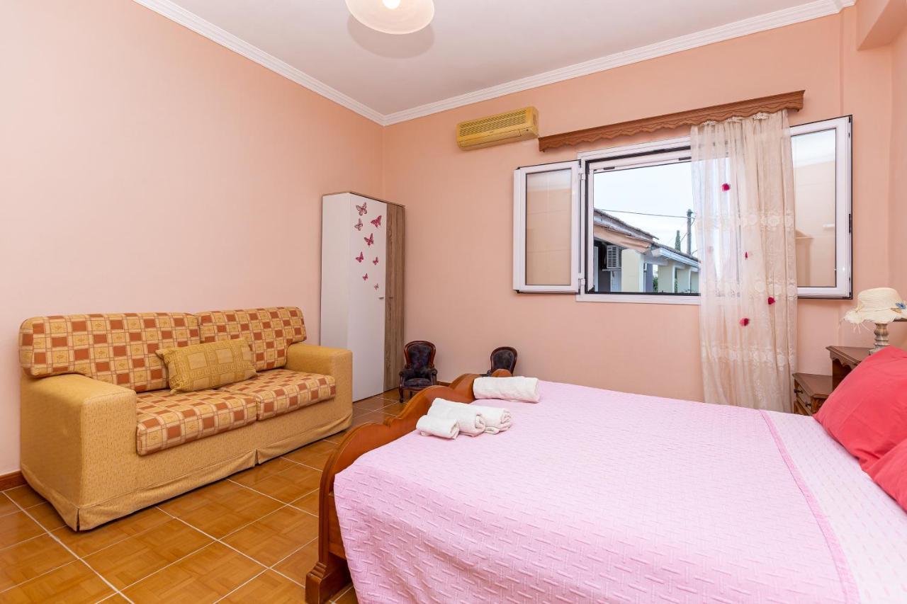 Dimitra House - Corfiot Country Side Getaway * Chlomatiana