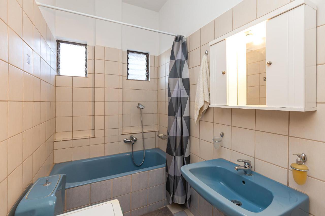 Dimitra House - Corfiot Country Side Getaway Chlomatiana